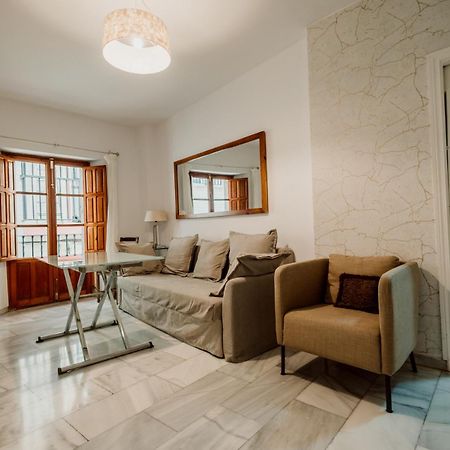 Saber Viajar Apartment Seville Luaran gambar