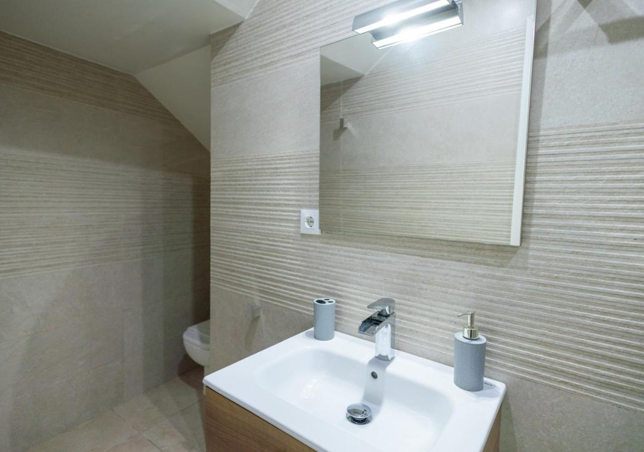 Saber Viajar Apartment Seville Luaran gambar
