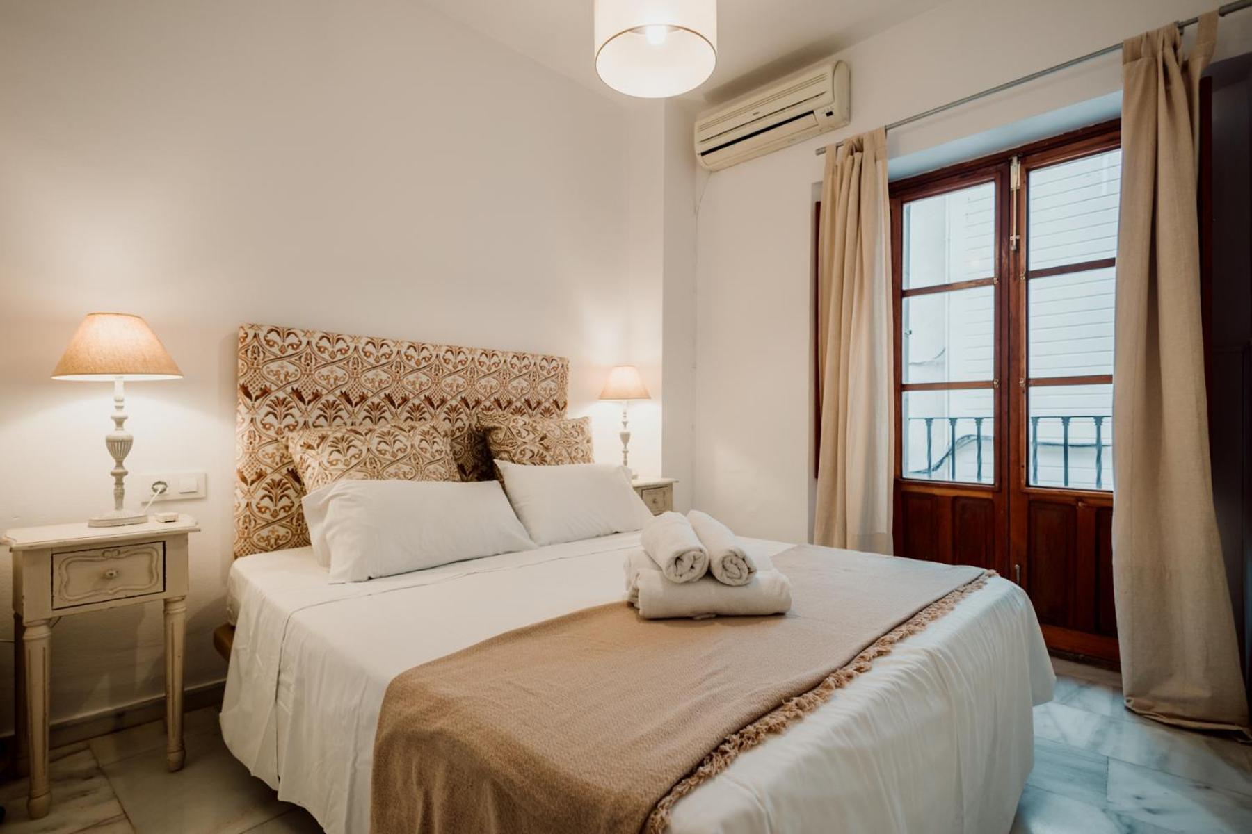 Saber Viajar Apartment Seville Luaran gambar
